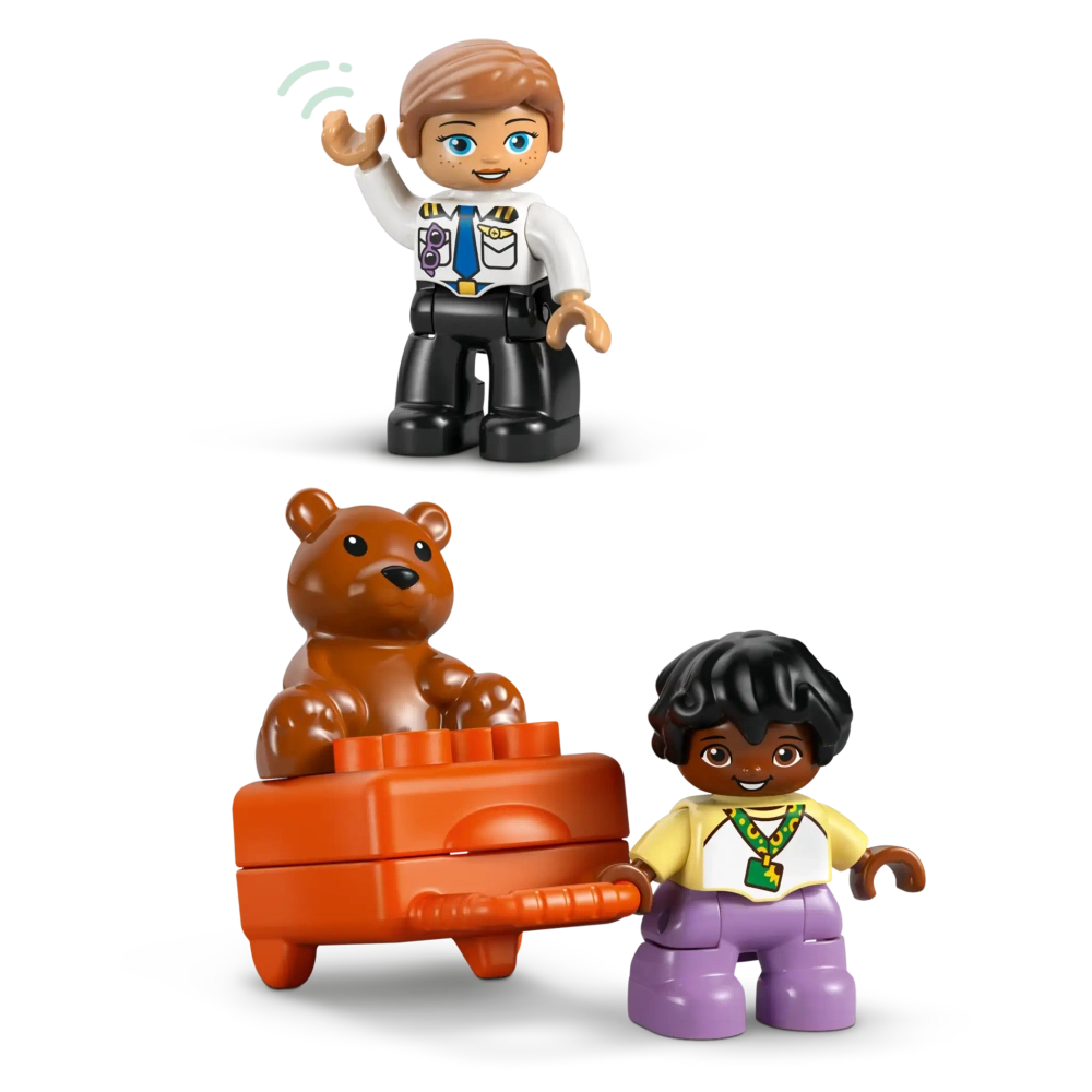 Конструктор LEGO Duplo 10443 Первый раз в аэропорту