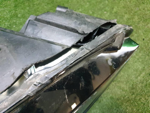 Битая Фара правая BMW X1 F48 (2019-2022) LED