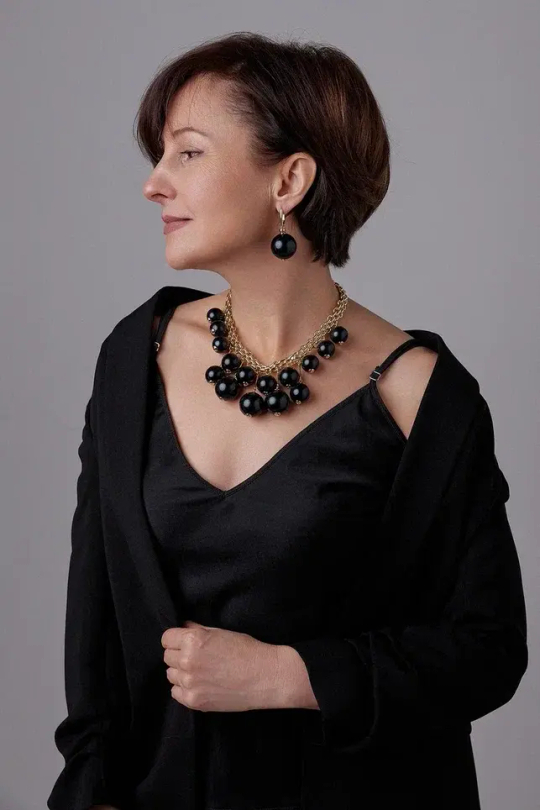 Колье Balls черный жемчуг, оттенок золото