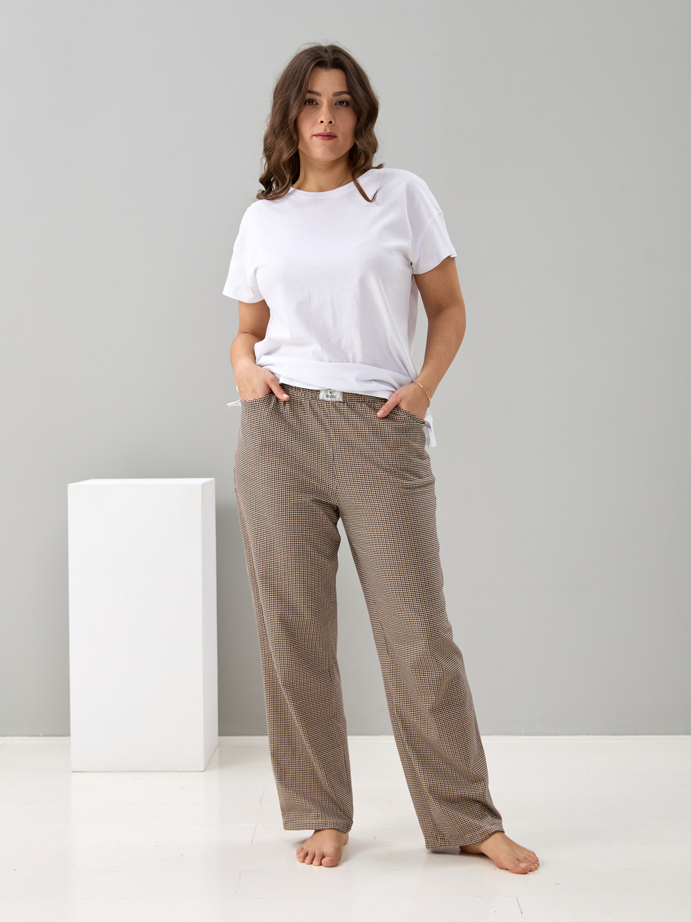 Брюки Б-18/бежевый-мелкаяклеточка