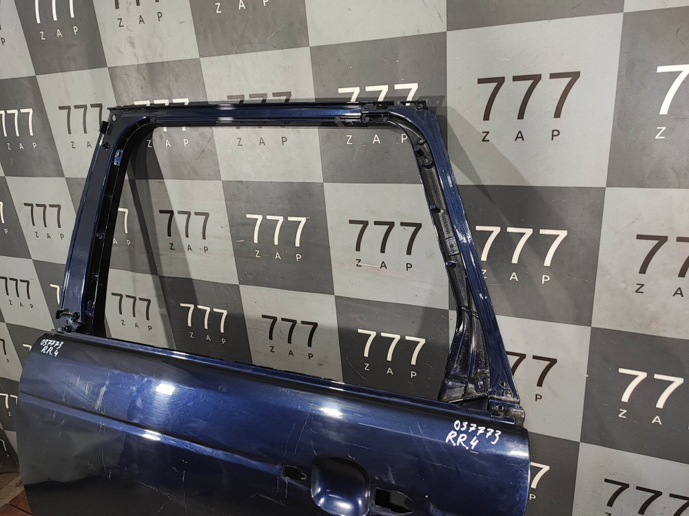 Дверь задняя левая Range Rover 4 (L405) 12-22 Б/У Оригинал LR100511
