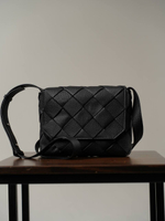 Сумка-мессенджер Bottega Veneta