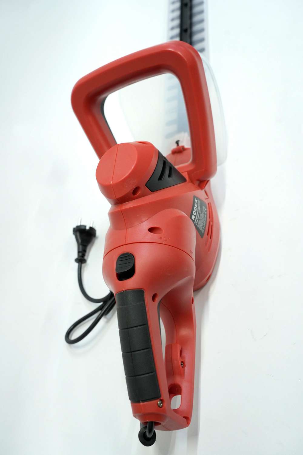 ЭЛЕКТРИЧЕСКИЙ КУСТОРЕЗ RDX9255