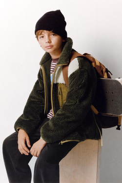 ZARA КУРТКА ИЗ ИСКУССТВЕННОЙ ОВЧИНЫ В СТИЛЕ КОЛОР-БЛОК, ХАКИ