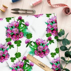 Ткань лен клевер на белом