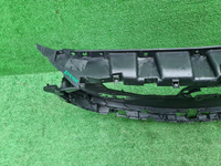 Кронштейн решетки радиатора Mazda CX-4 1 (19-24)