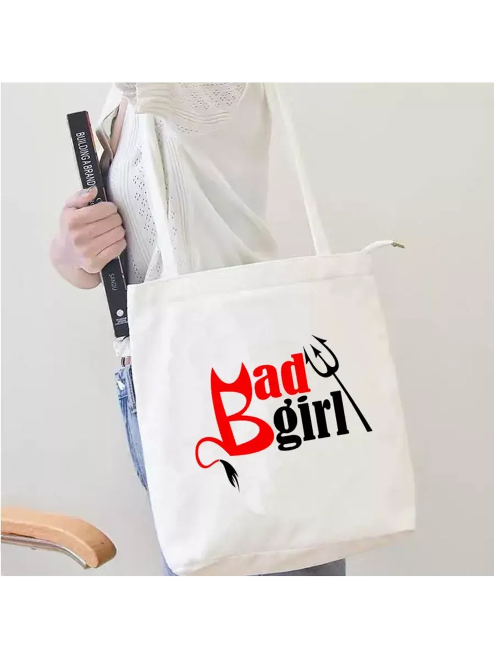 Термотрансфер "Bad girl", наклейка на одежду, 24х19