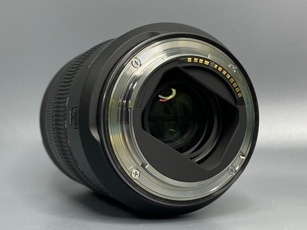 Canon RF 24-105mm 4L IS USM