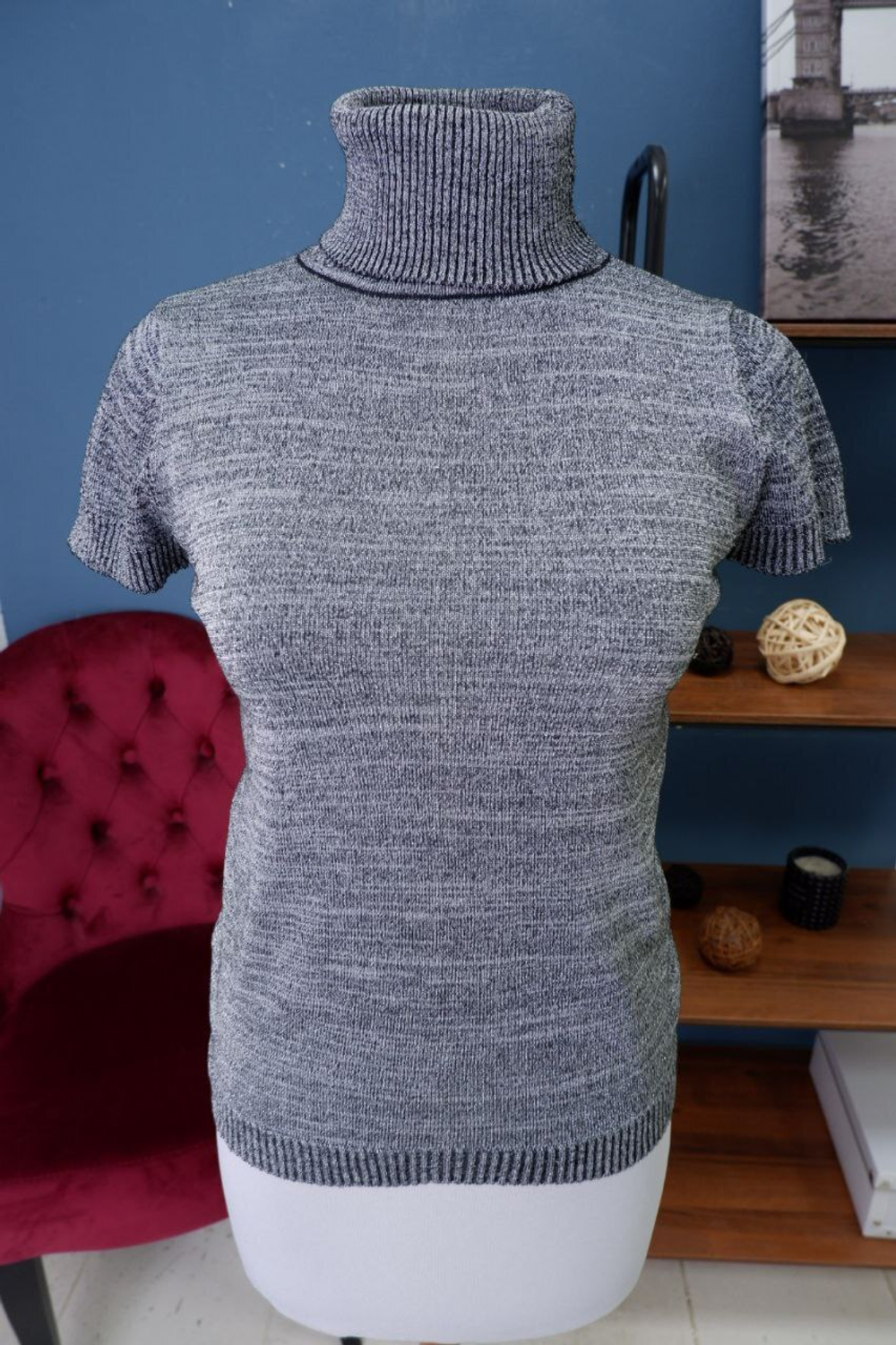 Джемпер с коротким рукавом 44 размер