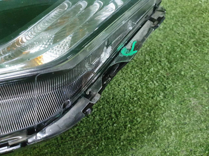 Фара правая Hyundai Tucson 3 (2015-2018) LED