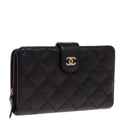 Женский черный стеганый кожаный кошелек Chanel с L-молнией