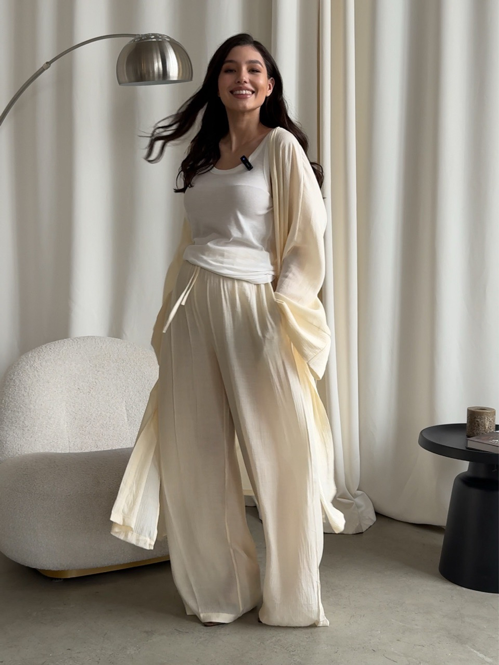 Комплект вискозный, широкие брюки и длинная накидка