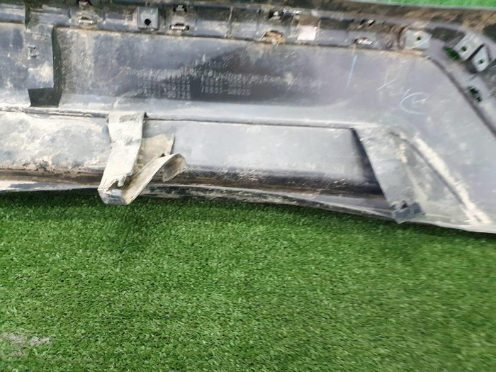 Юбка переднего бампера Toyota Land Cruiser 200 (2015-2021) Executive