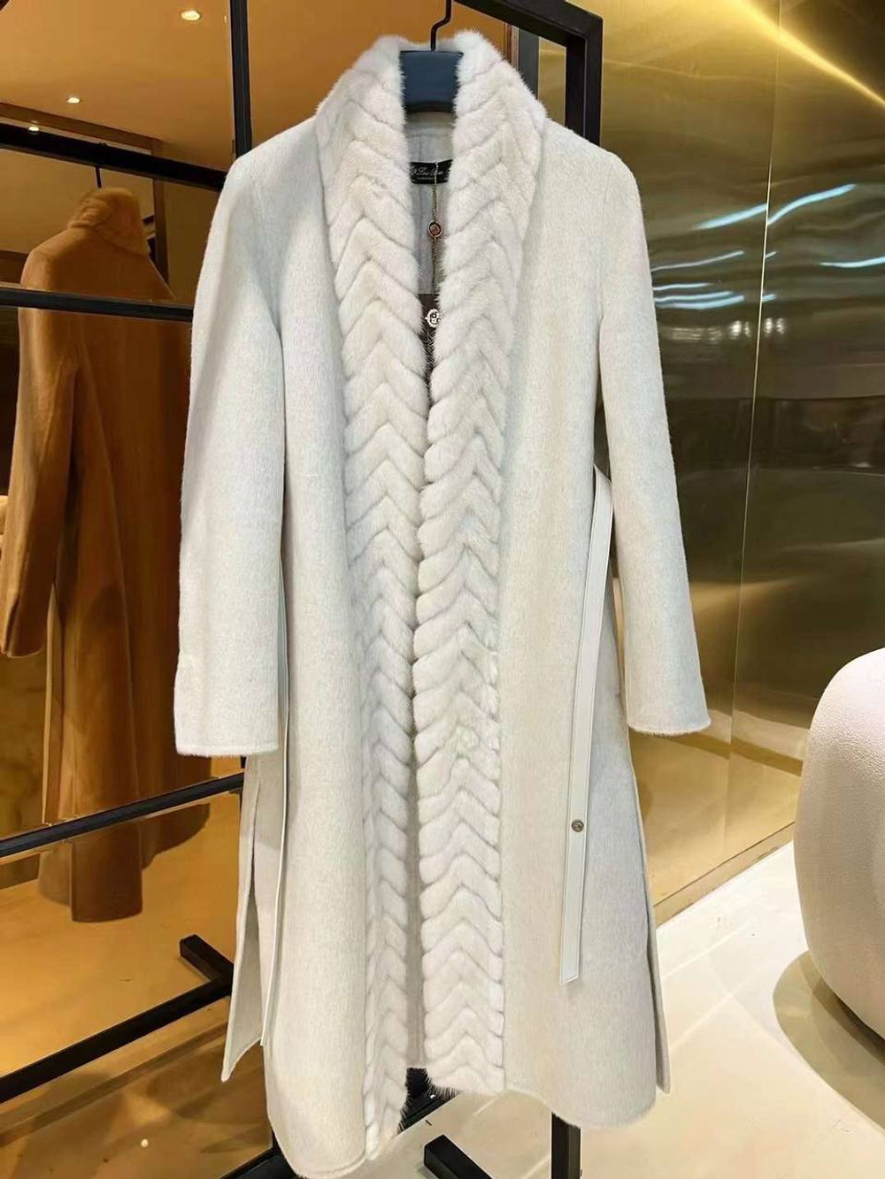 Пальто Loro Piana