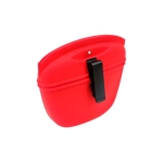Сумочка для лакомств силиконовая с магнитным замком ZooOne (Красная)