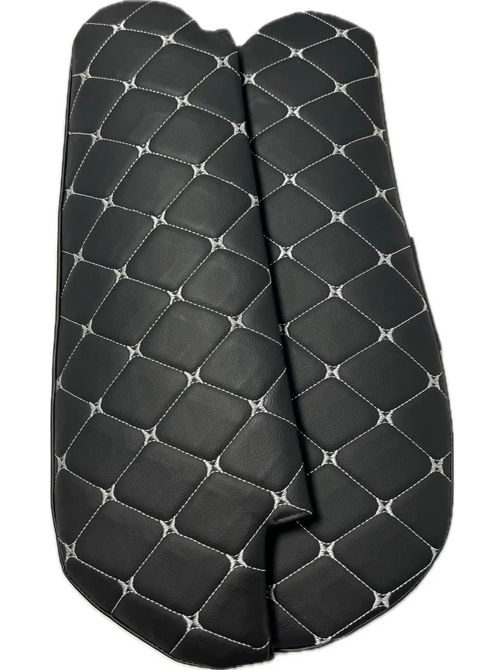 Чехлы на козырьки Волга 3110, 31105 (белая нить Бабочка)