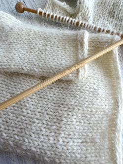 Трикотажная пряжа ангорка