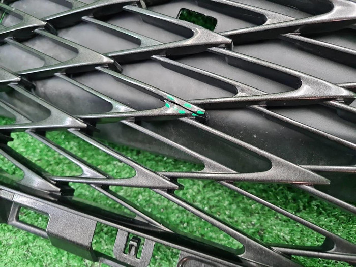 Решетка радиатора Lexus RX 4 (2015-2019) F-Sport