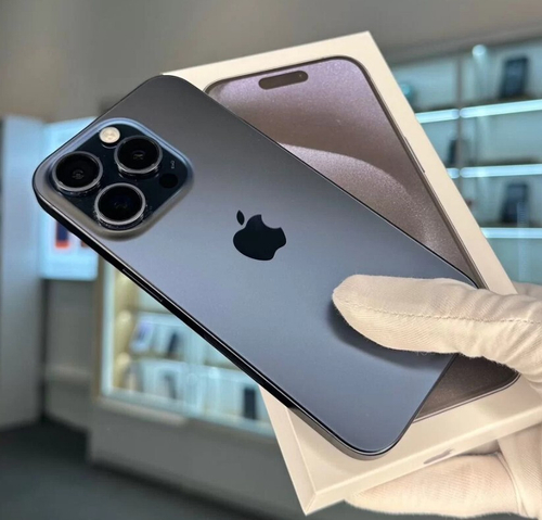 iPhone 15 Pro Max, 256 ГБ б/у