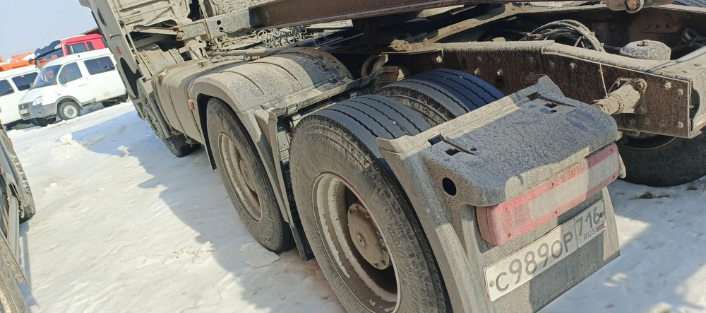 FAW JH6 6x4 Седельный тягач CA4250P25K15T1E5A80 (Дизельный, 11.6 л, 430 л.с. МТ)