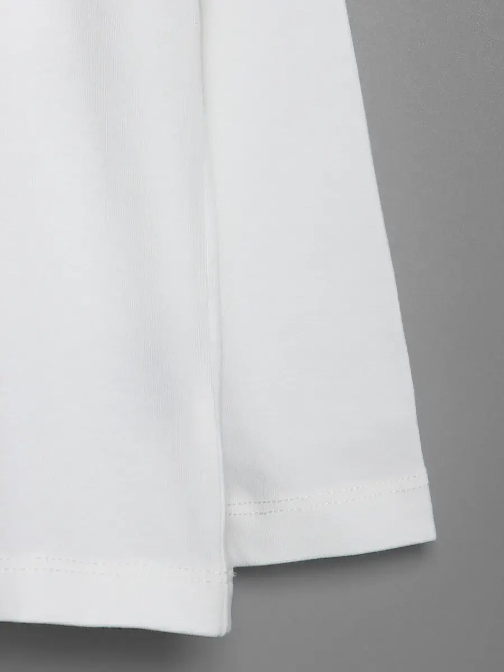 Спортивный костюм для девочки на физкультуру