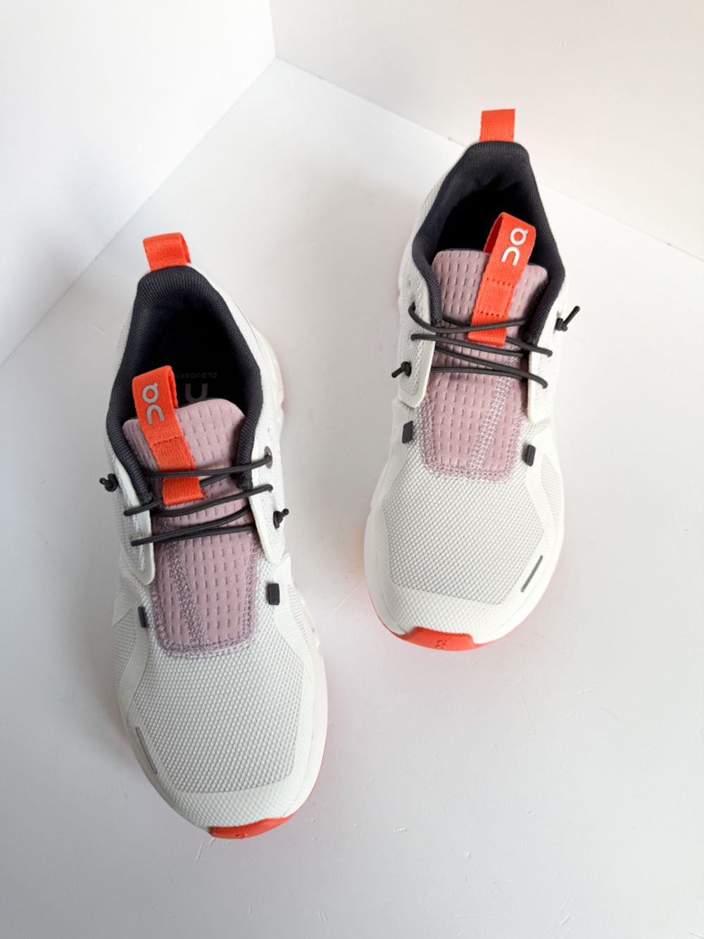 Новые кроссовки On Cloud Sky, 34,5