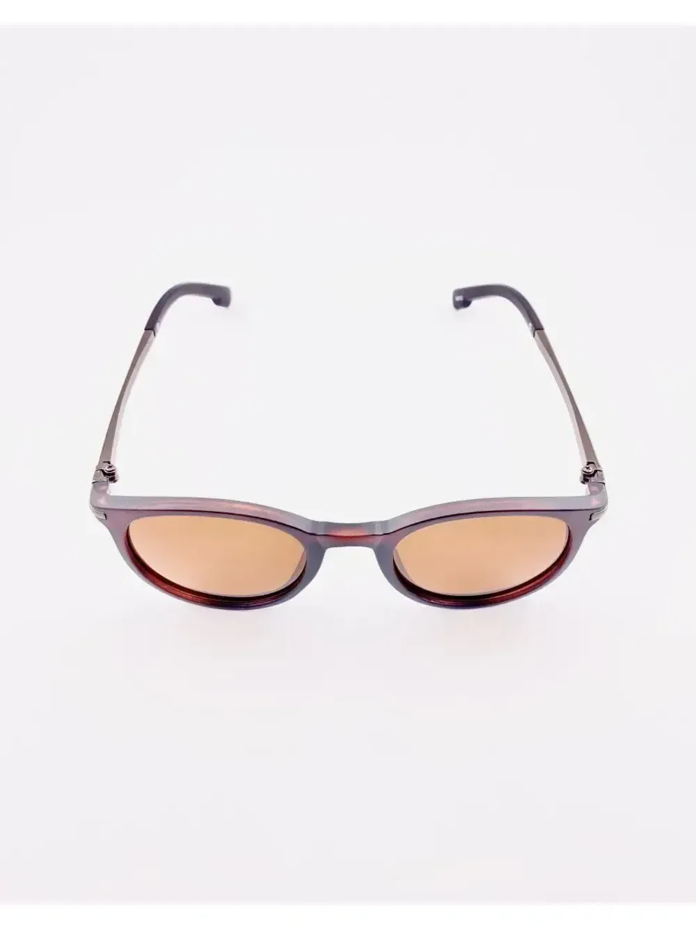 Солнцезащитные очки с поляризацией