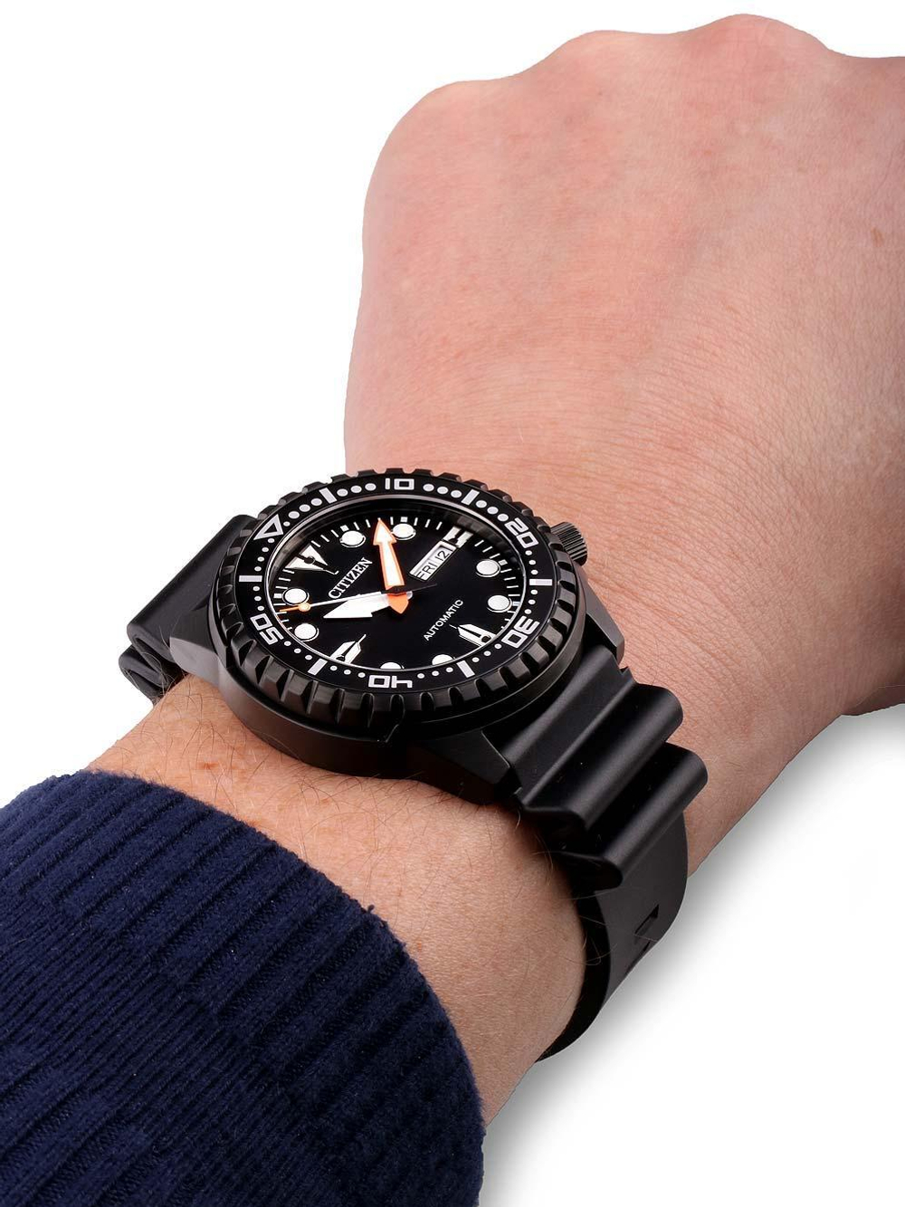 Мужские японские наручные часы Citizen NH8385-11EE