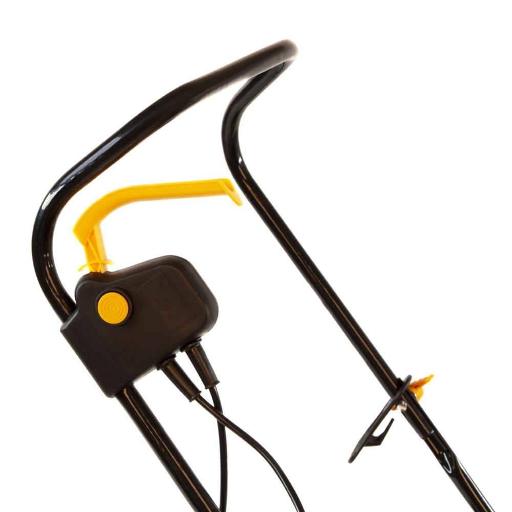 Скарификатор-аэратор электрический SAE-1500, 1500 Вт, -11/+5 мм, 32 cм Denzel