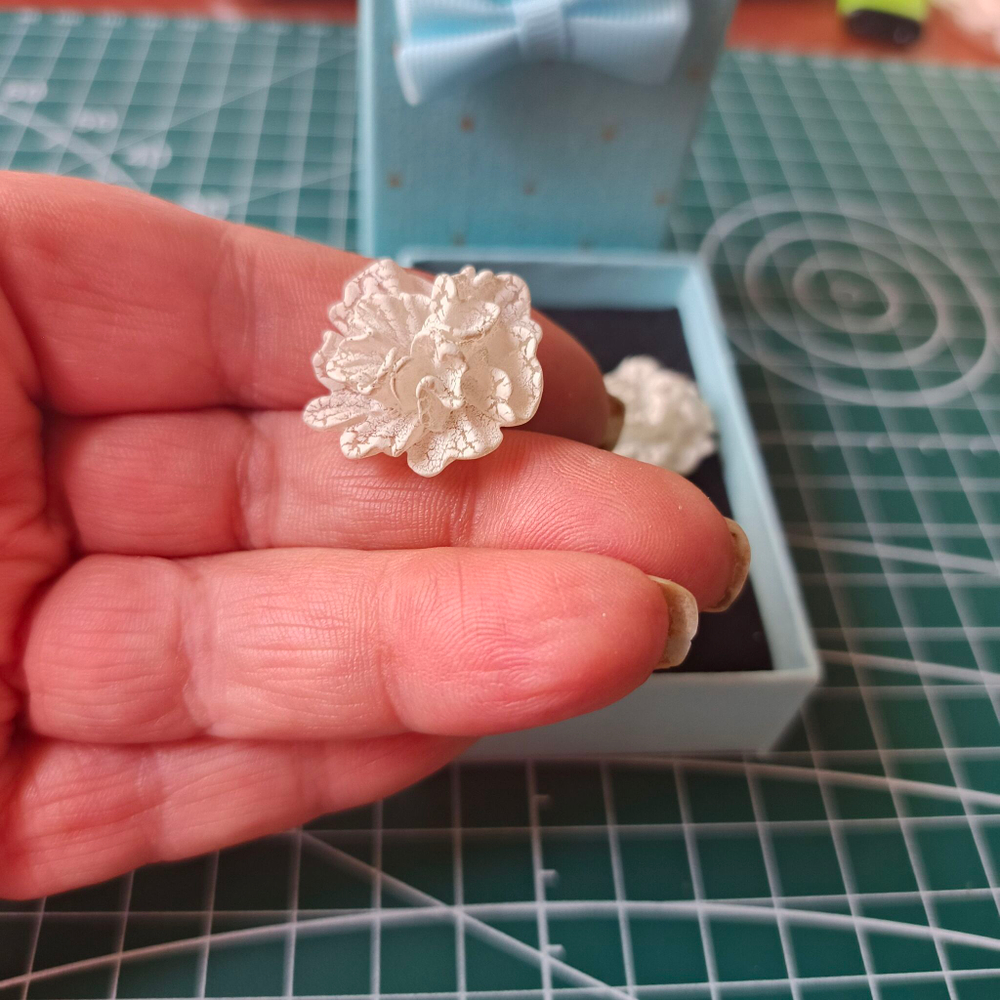 Серьги-пуссеты Ромашки