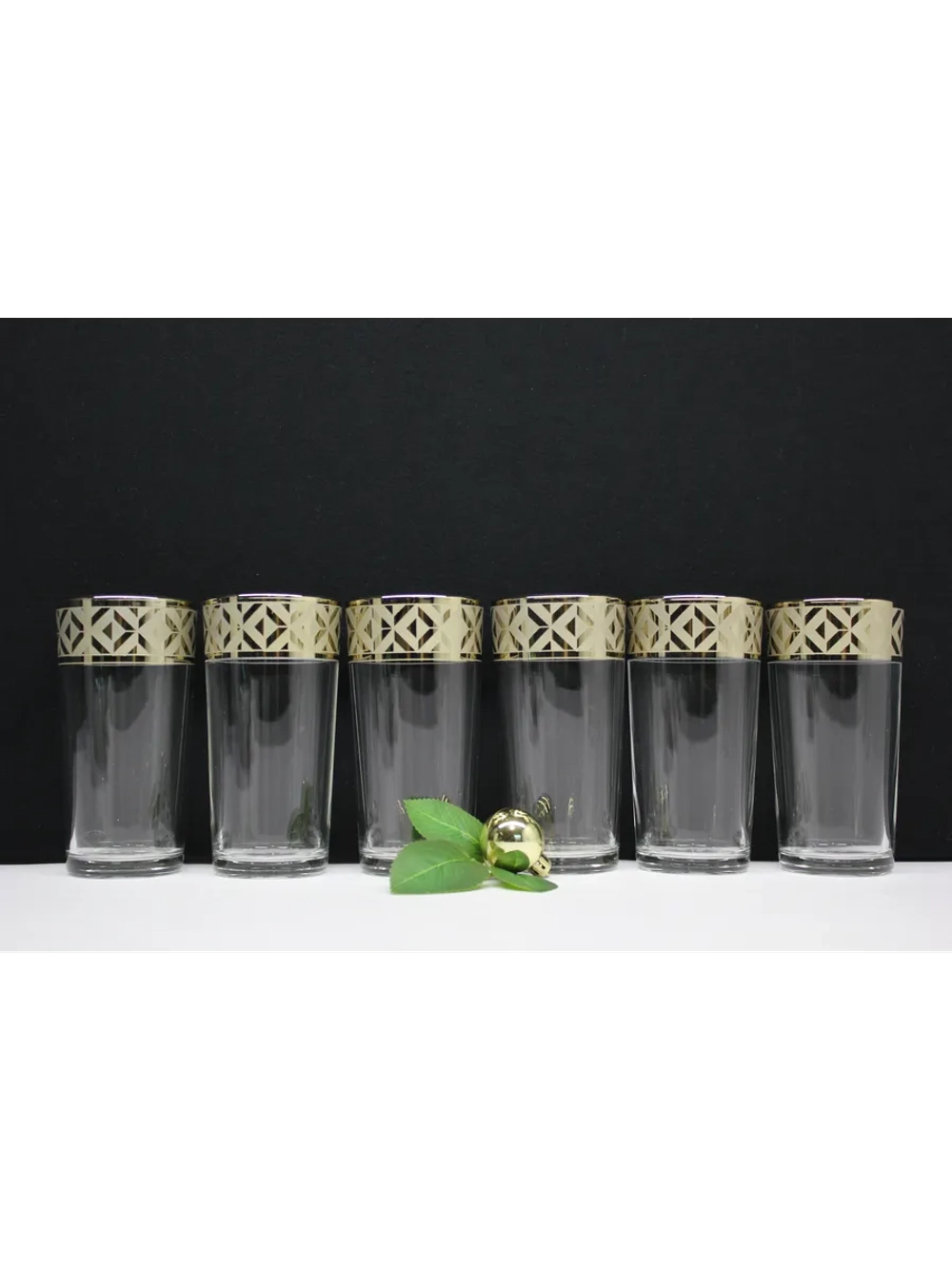 Стакан для напитков сока и воды высокие