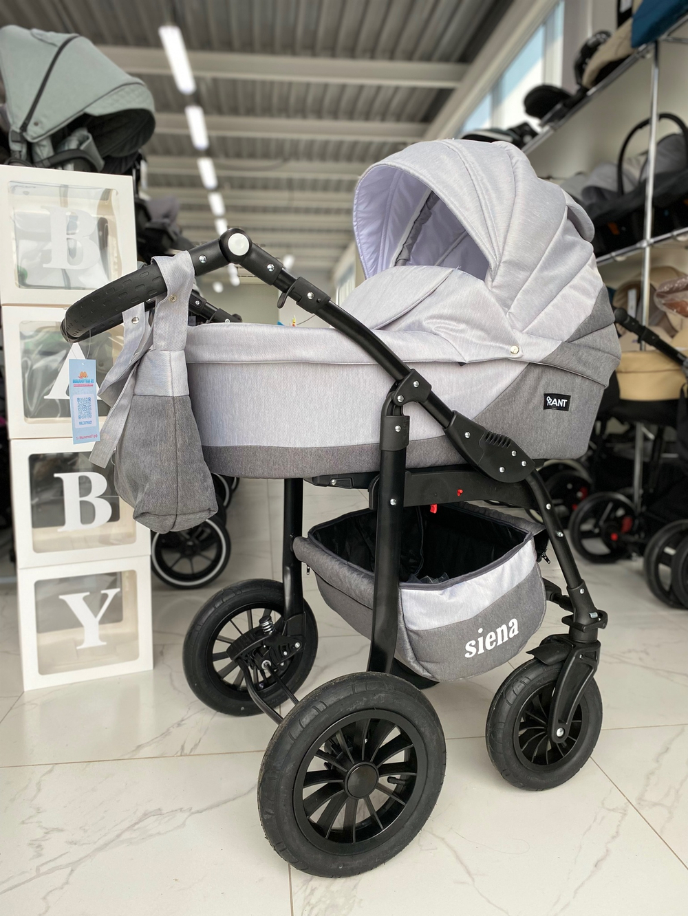 Коляска SIENA   (BartPlast) 04 графит-серый