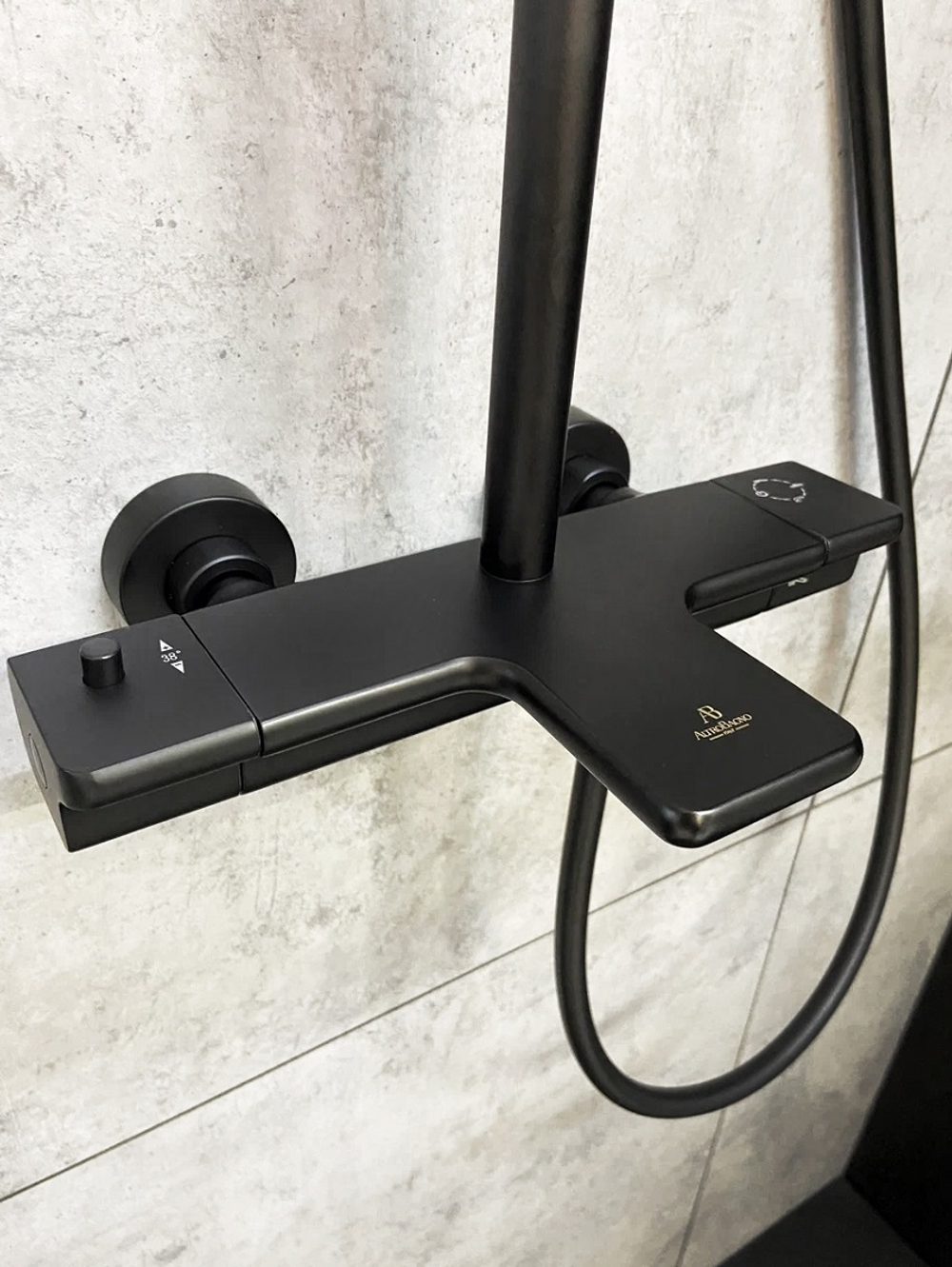 Душевая система с термостатом AltroBagno Lamberto 030417 MB