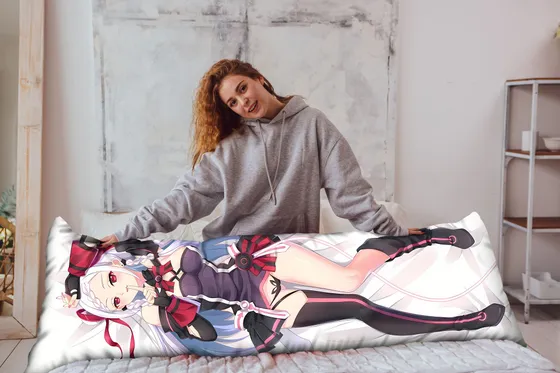 Дакимакура Юна