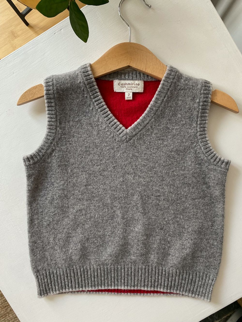 Новый кашемировый жилет Cashmirino, 92