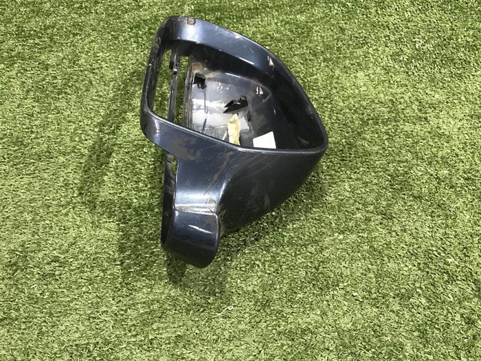Крышка зеркала левая Audi Q3 1 8U (2011-2018)
