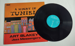 Винтажная виниловая пластинка LP Art Blakey Jazz Messengers A Night In Tunisia (Japan 1981) (No Obi)