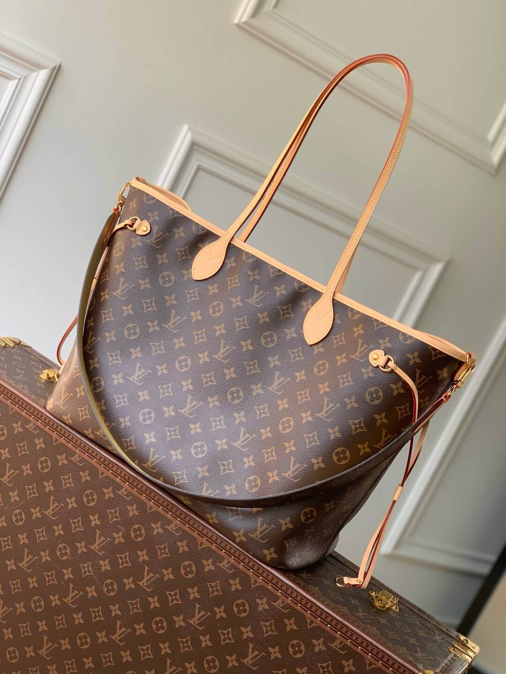 Louis Vuitton Neverfull Bandouliere Inside Out GM