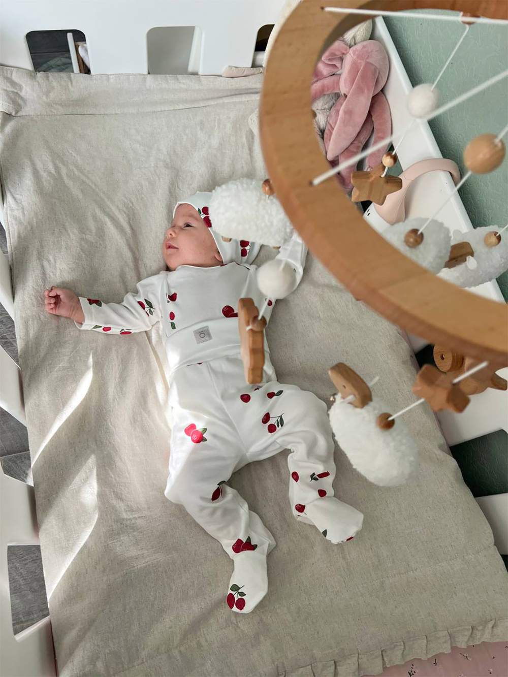 Ползунки Mjölk  Брусника на широком поясе, уценка