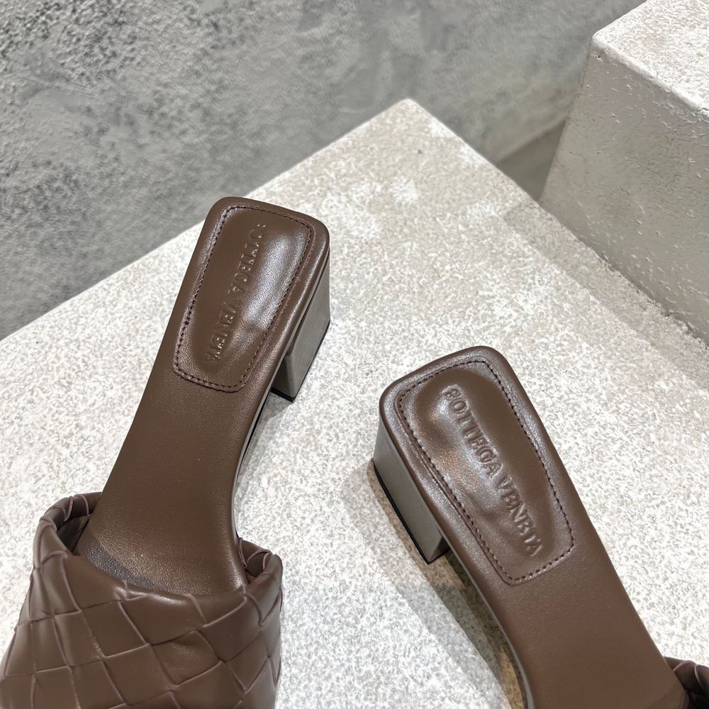 Bottega Veneta Parco Mule