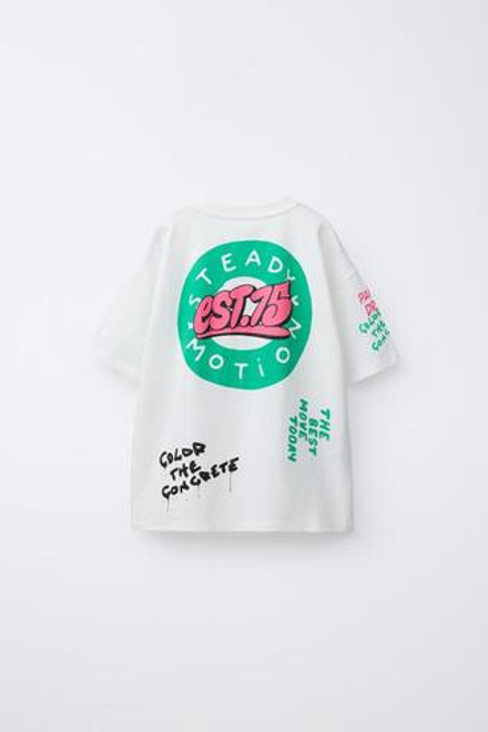 ZARA ФУТБОЛКА С ПРИНТОМ ГРАФФИТИ, БЕЛЫЙ
