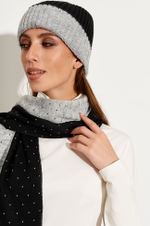8354 Шапка женская (черно-серый)