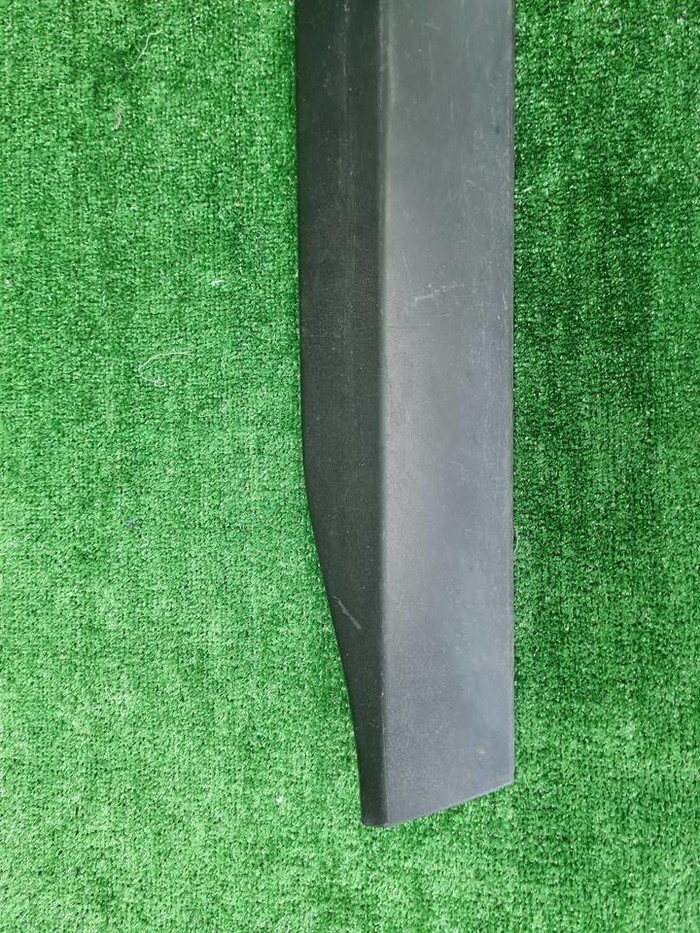 Накладка двери передняя левая Toyota RAV4 5 XA50 (2018-н.в.)