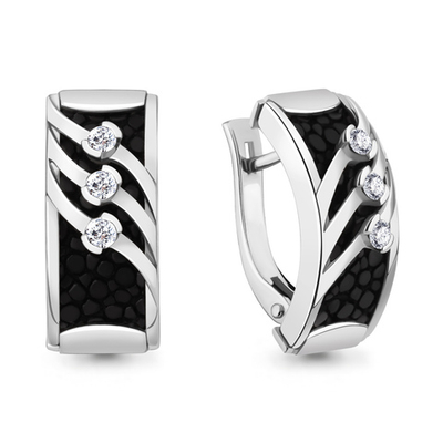 942109 Серьги из Золота с бриллиантами, кожами из коллекции "Скат"