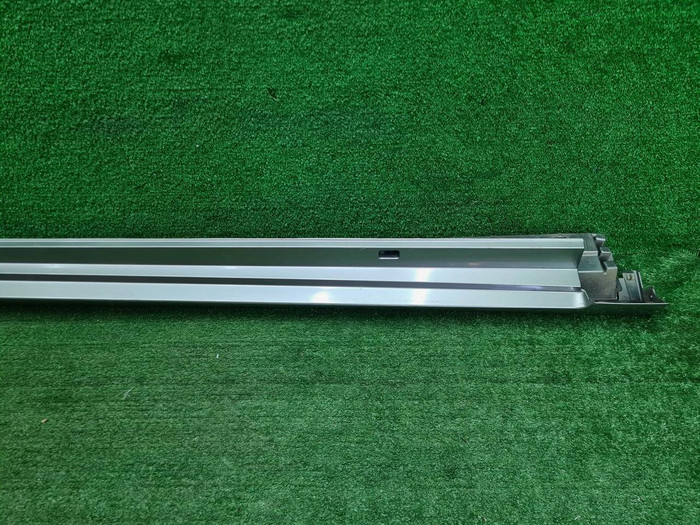 Накладка порога правая Lexus ES 7 (2018-н.в.)