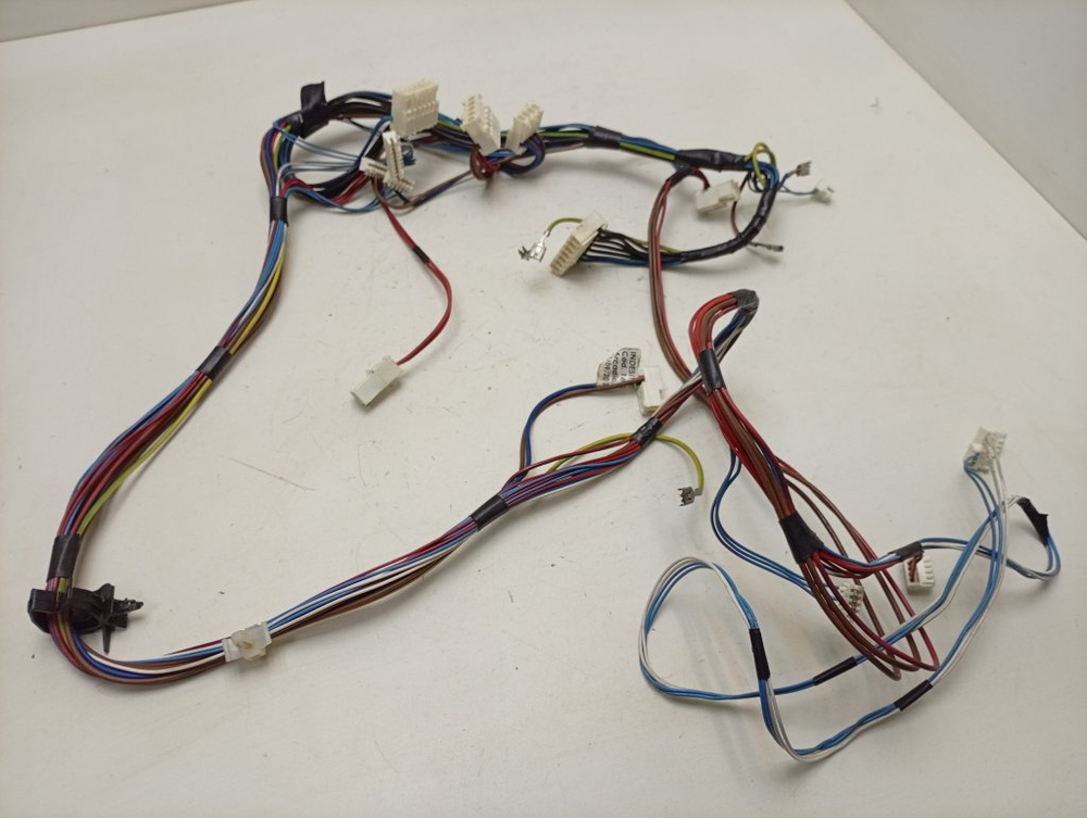 IWSE6125 кт72 Комплект проводов для стиральной машины Indesit 160025075.03 б/у