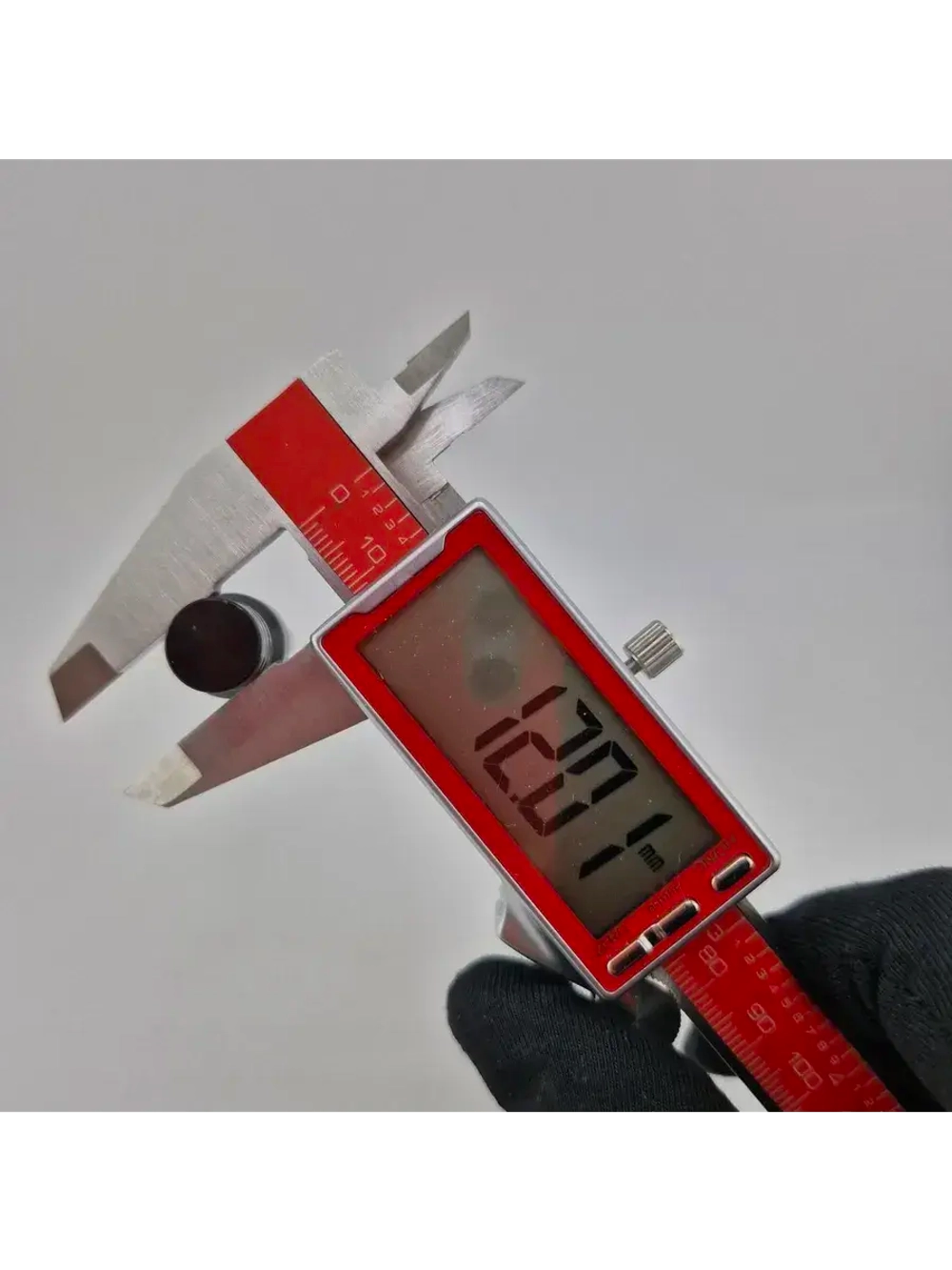 Клапан крышки бензобака