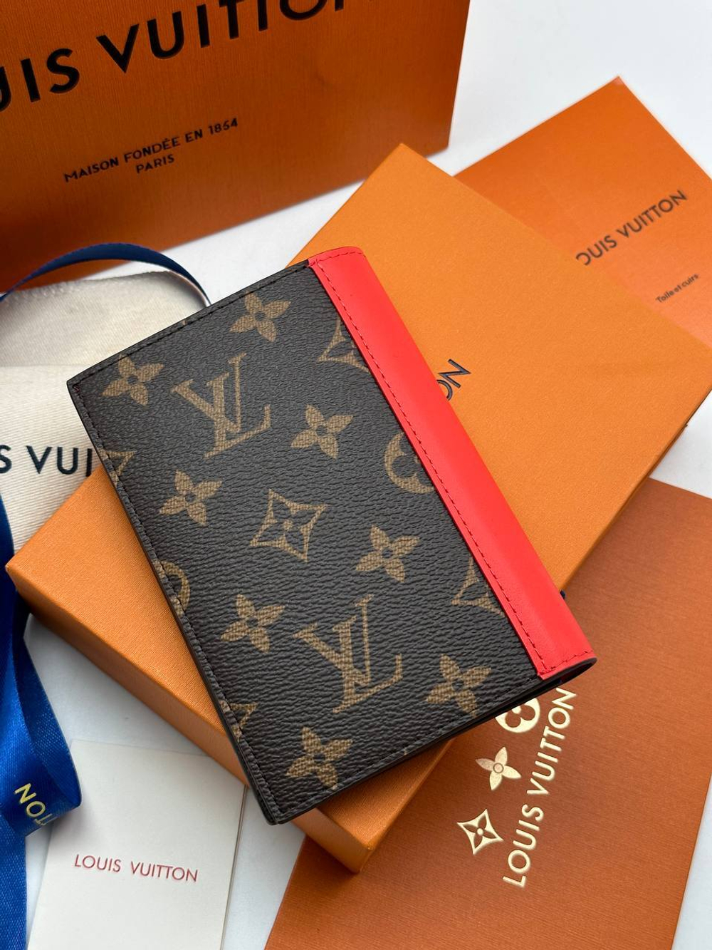 Кошелек Louis Vuitton