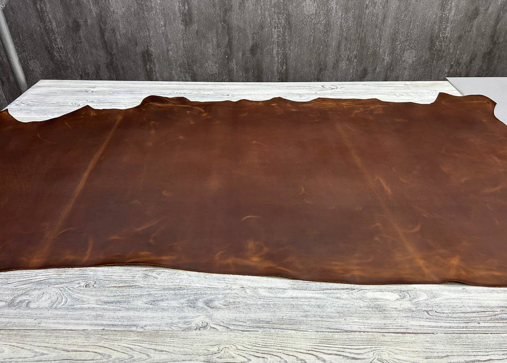 Etrusco Smooth Red Cedar (1,5-1,7 мм) цв. Коричневый, натуральная кожа