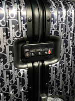 Чемодан Rimowa